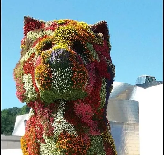 Nana In Parking En El Edificio דירה *